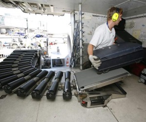 Baggage Handler